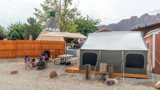 Funstays Glamping Setup Tent In Rv Park #4 Ok-T4 Moab Ngoại thất bức ảnh